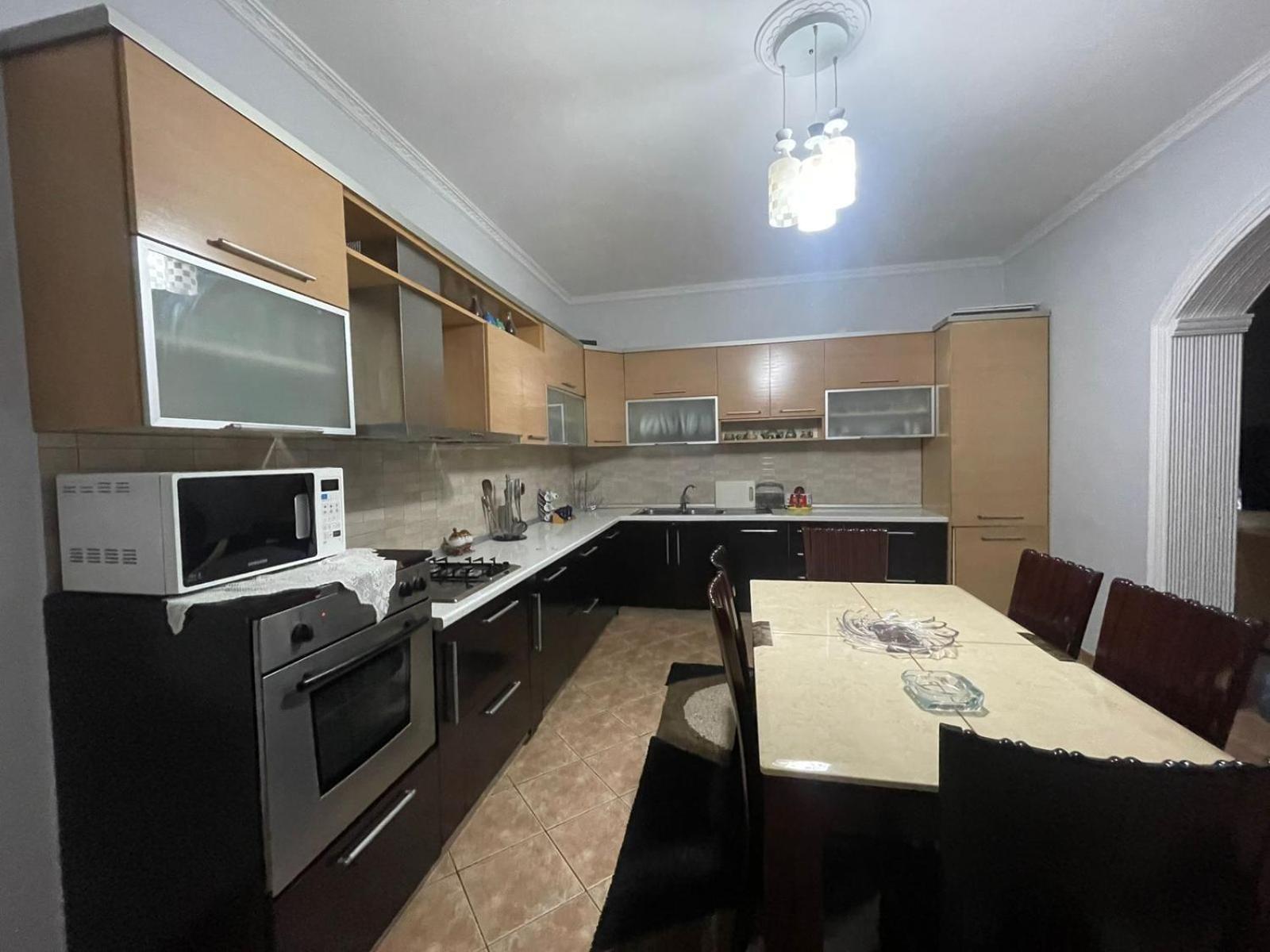 Vini * Vlorë